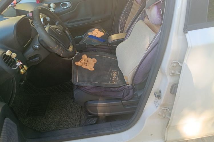 Used MG 3 2014 1.3L AMT Comfort Edition Left Front Seat