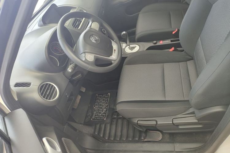 Used MG 3 2014 1.5L AMT Elite Edition Left Front Seat