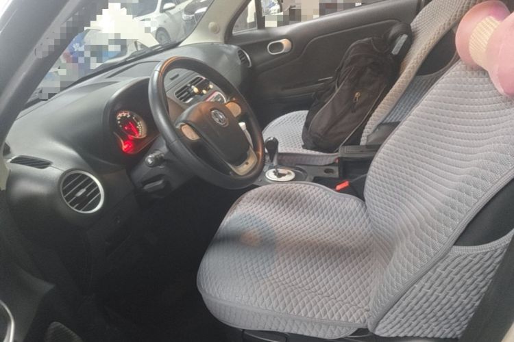 Used MG 3 2014 1.5L AMT Elite Edition Left Front Seat