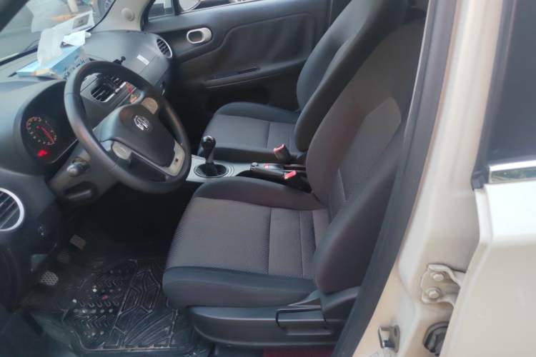 Used MG 3 2014 1.3L Manual Comfort Edition Left Front Seat