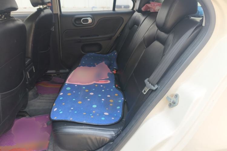 Used MG 3 2014 1.5L AMT Elite Edition Left Rear Seat