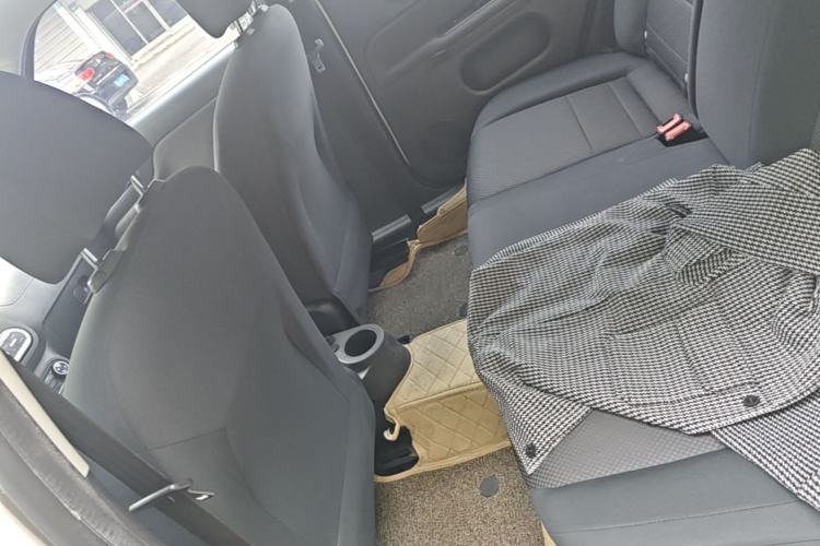 Used MG 3 2014 1.5L AMT Elite Edition Left Rear Seat