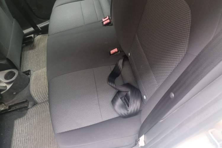 Used MG 3 2014 1.5L AMT Elite Edition Left Rear Seat