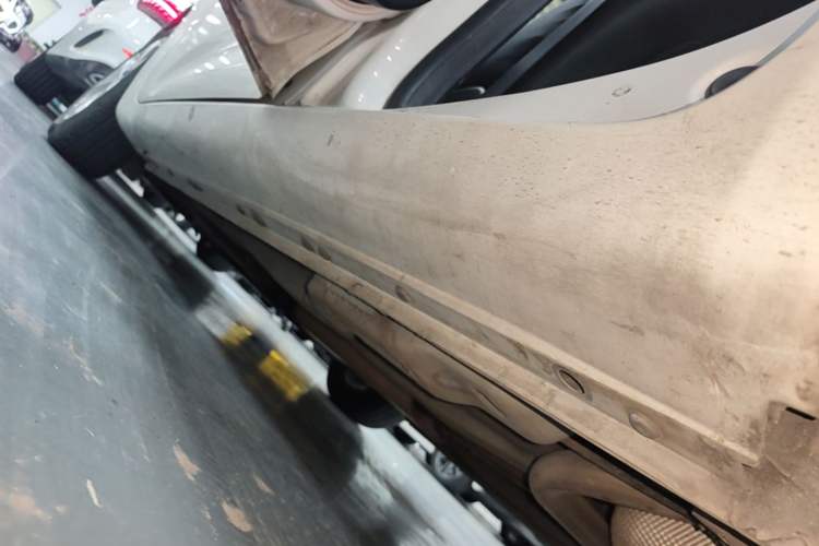 Used MG 3 2014 1.5L AMT Elite Edition Left Side Sill