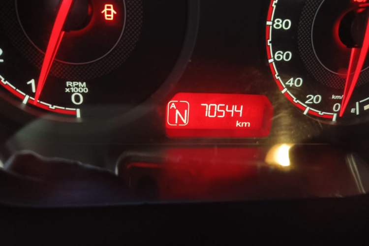 Used MG 3 2014 1.3L AMT Comfort Edition Odometer Close Up
