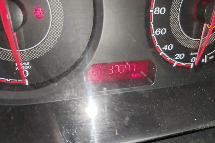 Used MG 3 2014 1.3L AMT Comfort Edition Odometer Close Up