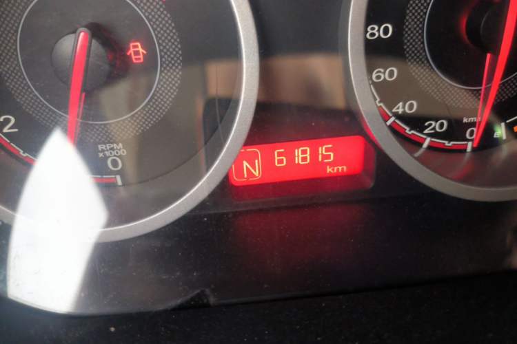 Used MG 3 2014 1.5L AMT Elite Edition Odometer Close Up