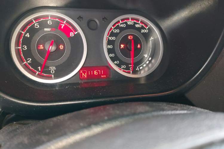 Used MG 3 2014 1.5L AMT Elite Edition Odometer Close Up