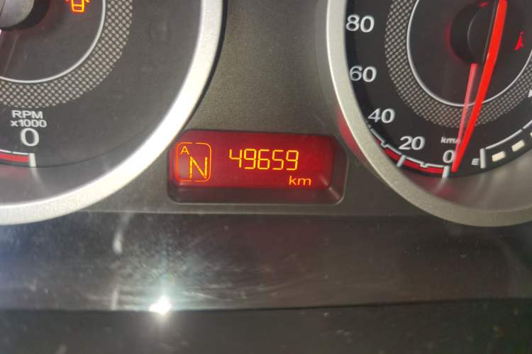 Used MG 3 2014 1.5L AMT Elite Edition Odometer Close Up
