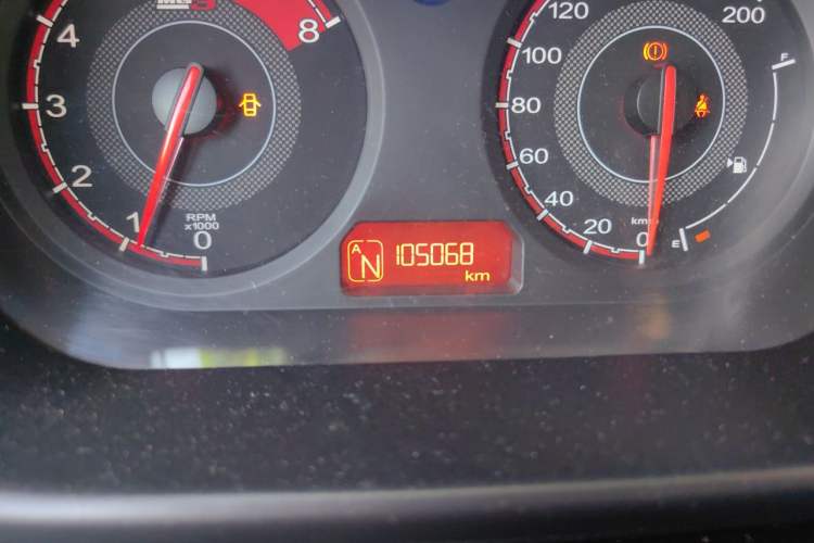 Used MG 3 2014 1.3L AMT Comfort Edition Odometer Close Up