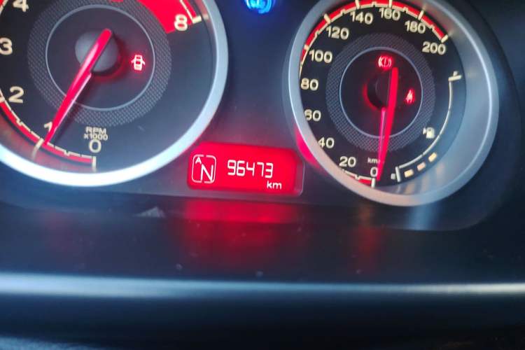 Used MG 3 2014 1.5L AMT Elite Edition Odometer Close Up