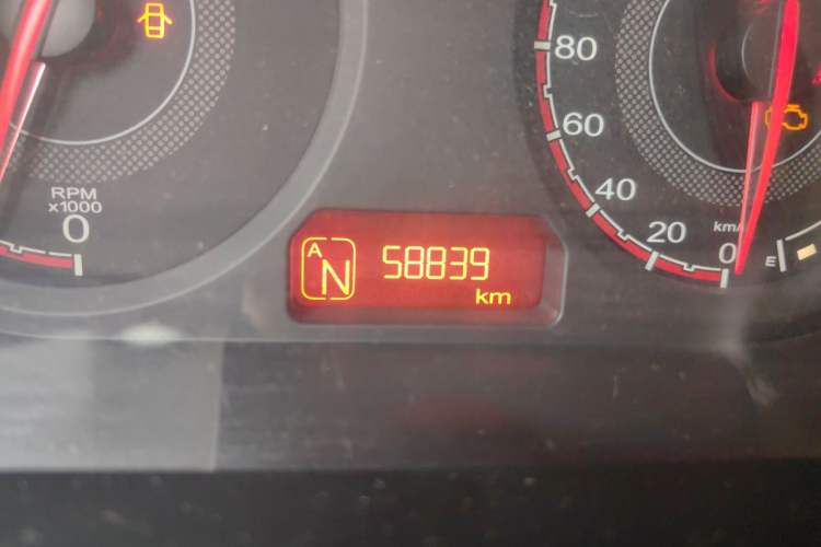 Used MG 3 2014 1.3L AMT Comfort Edition Odometer Close Up