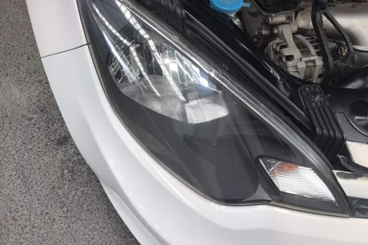 Used MG 3 2014 1.5L Manual Value Edition Right Front Headlight