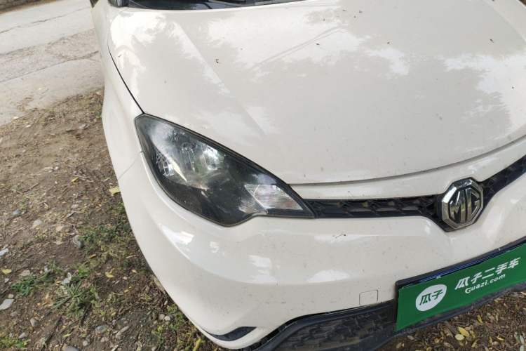 Used MG 3 2014 1.3L Manual Comfort Edition Right Front Headlight