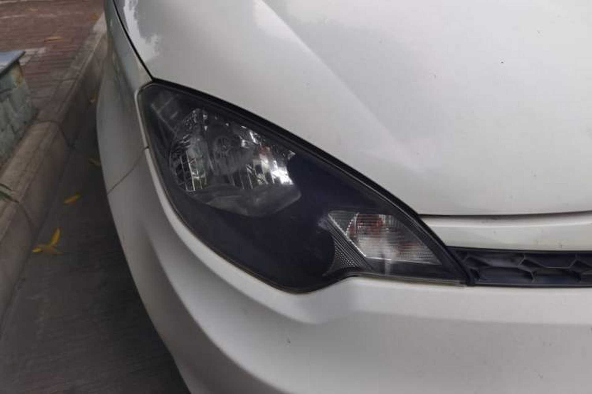 Used MG 3 2014 1.5L AMT Elite Edition Right Front Headlight