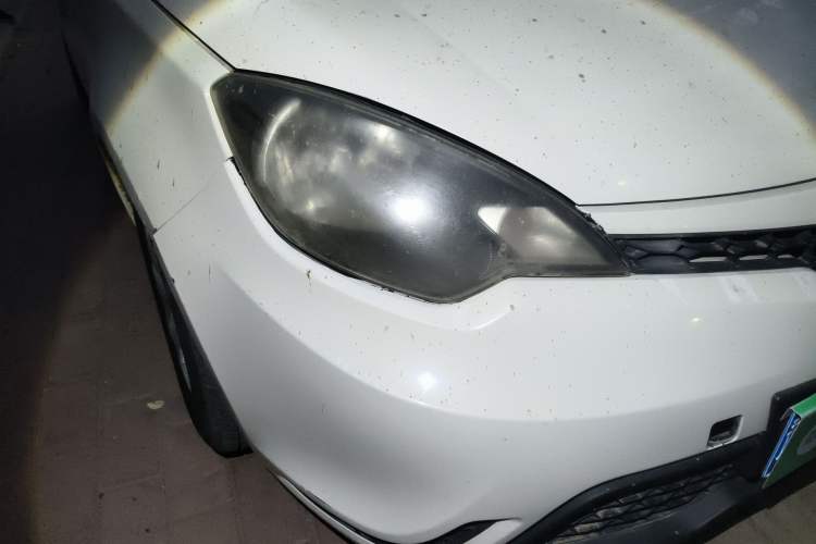 Used MG 3 2014 1.3L Manual Comfort Edition Right Front Headlight