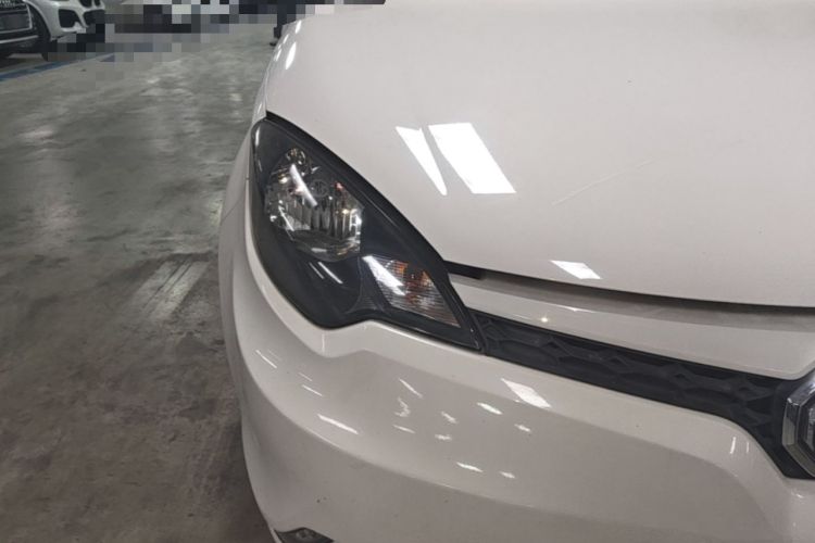 Used MG 3 2014 1.5L AMT Elite Edition Right Front Headlight