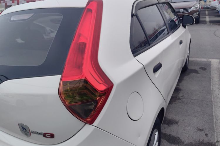 Used MG 3 2014 1.3L AMT Comfort Edition Right Rear Taillight