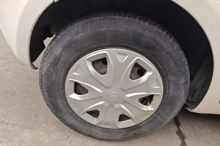 Used MG 3 2014 1.3L Manual Comfort Edition Right Rear Wheel Hub