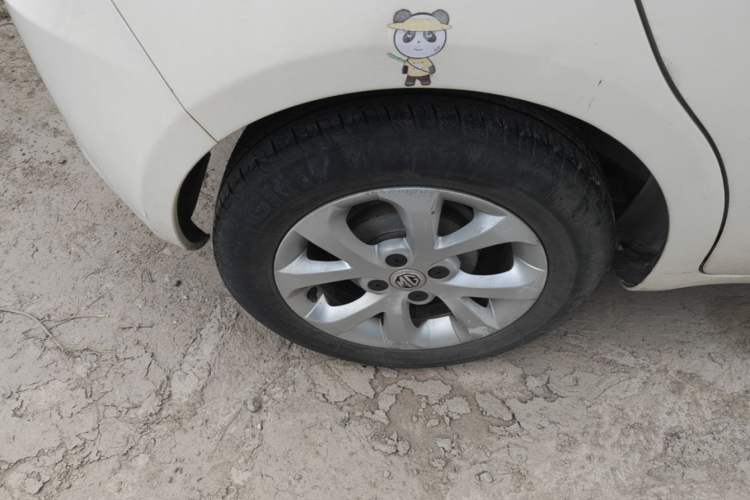 Used MG 3 2014 1.5L AMT Elite Edition Right Rear Wheel Hub