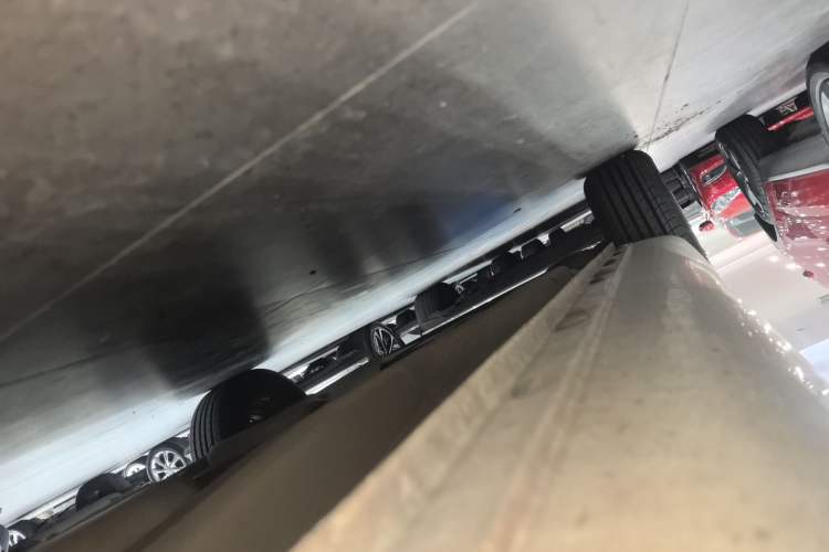 Used MG 3 2014 1.3L AMT Comfort Edition Right Side Sill