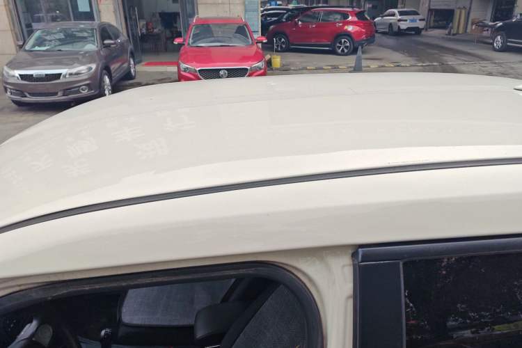Used MG 3 2014 1.3L Manual Comfort Edition Roof