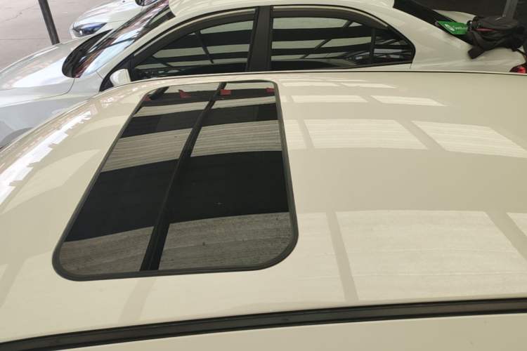 Used MG 3 2014 1.5L AMT Elite Edition Roof