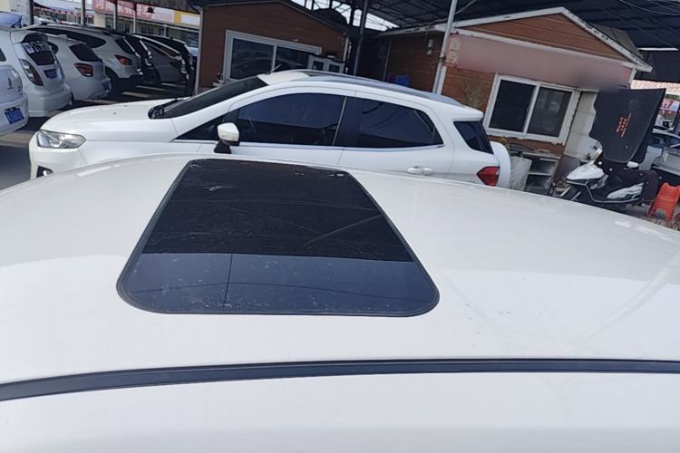 Used MG 3 2014 1.5L AMT Elite Edition Roof