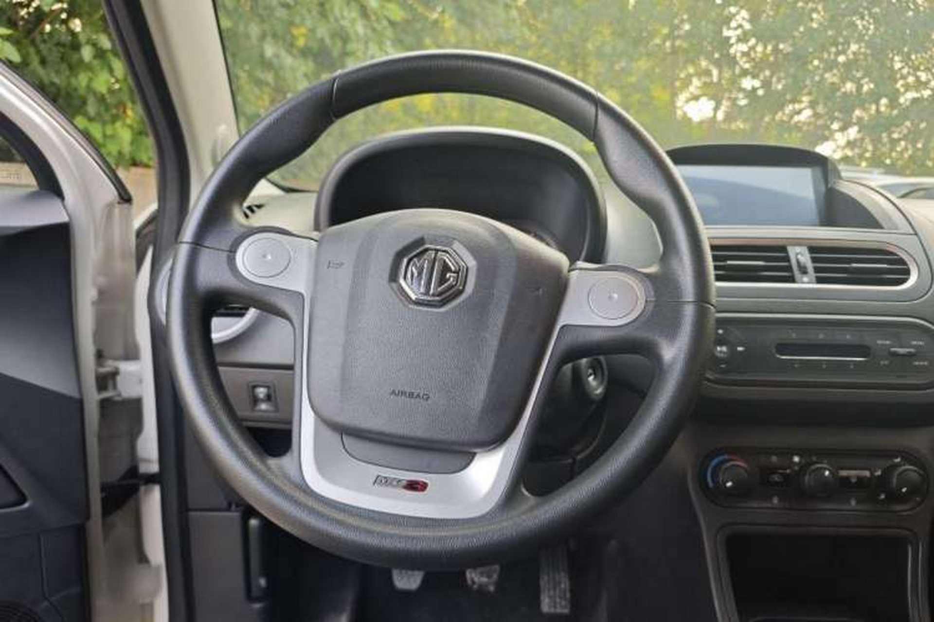 Used MG 3 2014 1.3L Manual Comfort Edition Steering Wheel