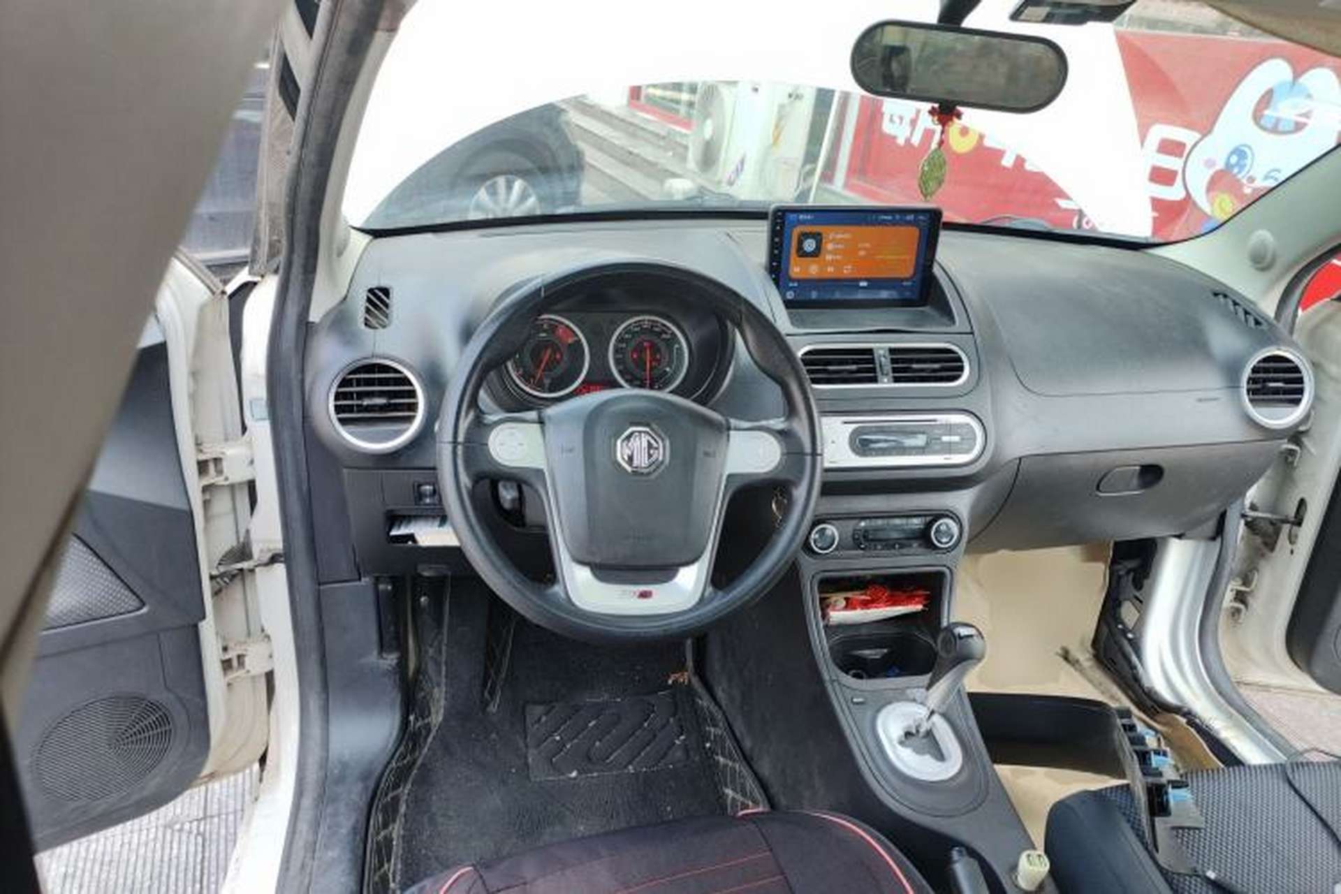 Used MG 3 2014 1.5L AMT Elite Edition Steering Wheel