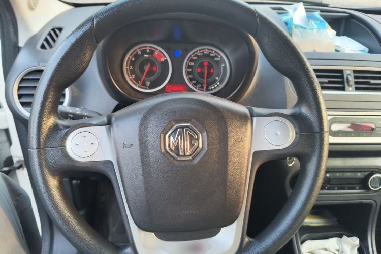 Used MG 3 2014 1.5L AMT Elite Edition Steering Wheel