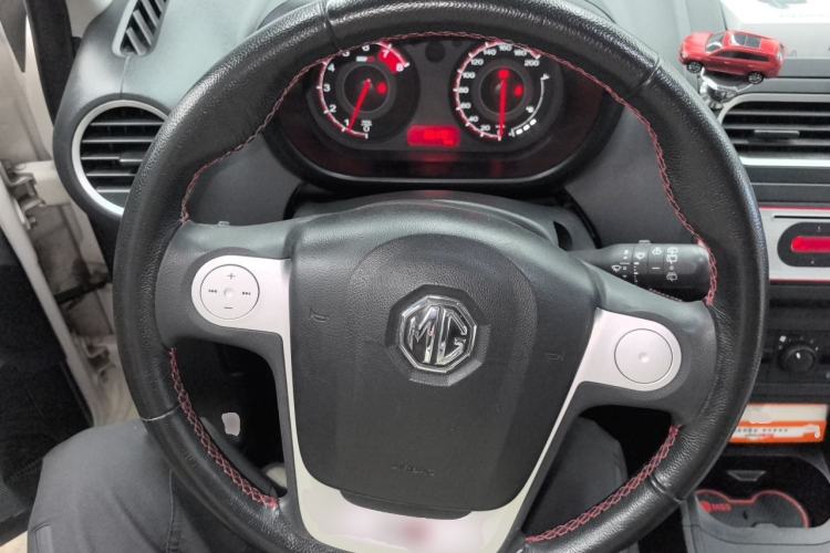 Used MG 3 2014 1.5L Manual Value Edition Steering Wheel