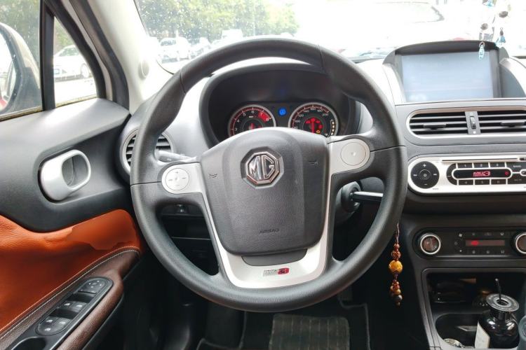 Used MG 3 2014 1.5L AMT Elite Edition Steering Wheel