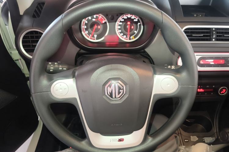 Used MG 3 2014 1.5L AMT Elite Edition Steering Wheel