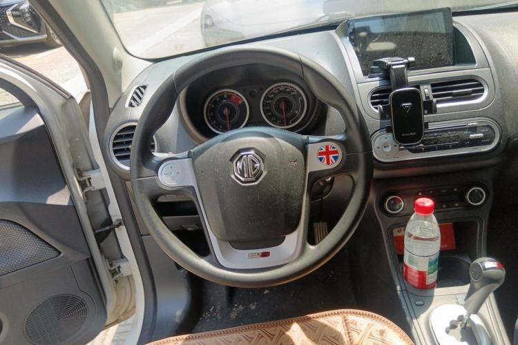 Used MG 3 2014 1.5L AMT Elite Edition Steering Wheel