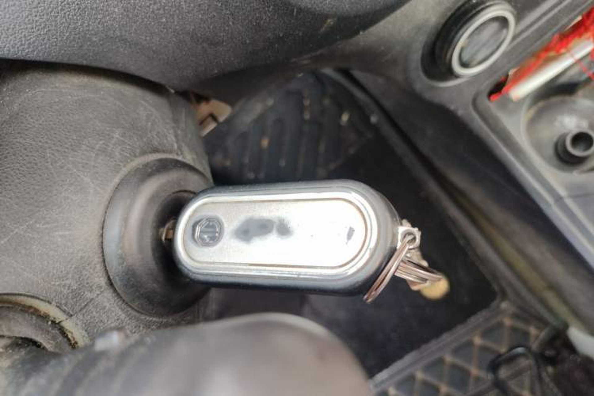 Used MG 3 2014 1.5L AMT Elite Edition Vehicle Key