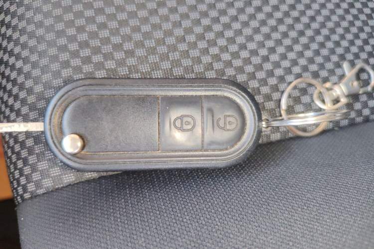Used MG 3 2014 1.5L AMT Elite Edition Vehicle Key