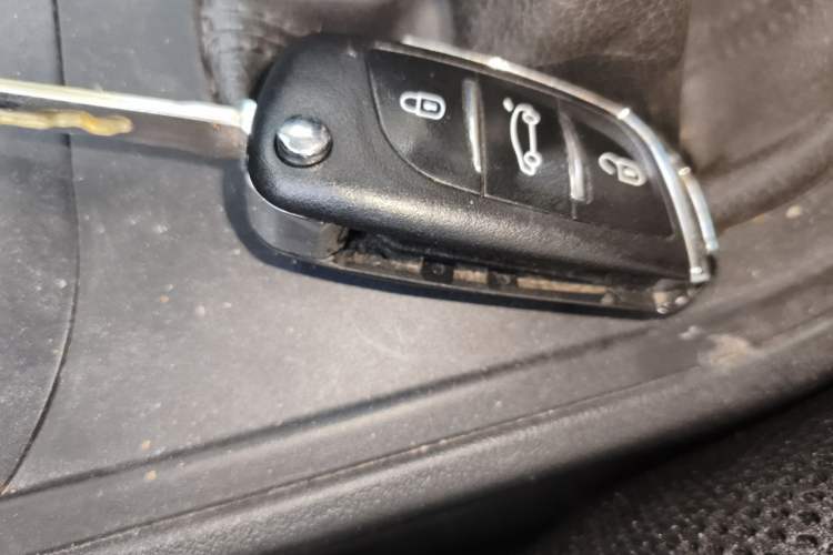 Used MG 3 2014 1.3L Manual Comfort Edition Vehicle Key