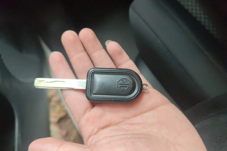 Used MG 3 2014 1.3L Manual Comfort Edition Vehicle Key