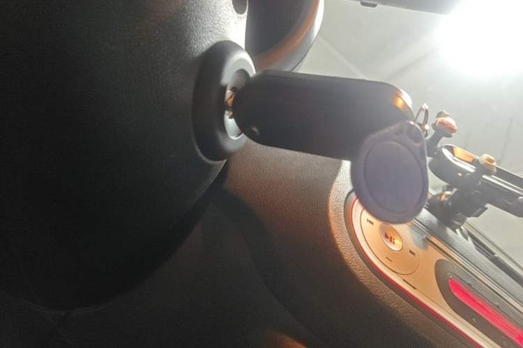 Used MG 3 2014 1.5L AMT Elite Edition Vehicle Key