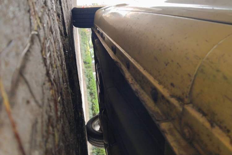 Used MG 3 2014 1.5L AMT Elite Edition Chassis Front Right