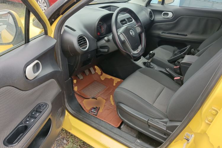 Used MG 3 2014 1.3L Manual Comfort Edition Driver Seat