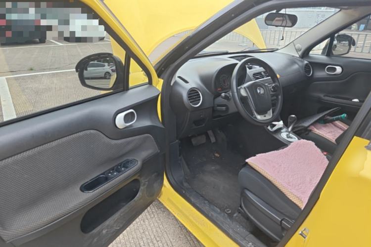 Used MG 3 2014 1.3L AMT Comfort Edition Driver Seat