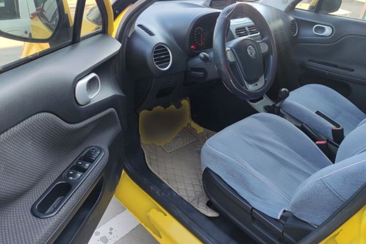 Used MG 3 2014 1.3L Manual Comfort Edition Driver Seat