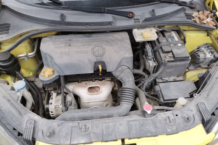 Used MG 3 2014 1.5L AMT Elite Edition Engine Bay