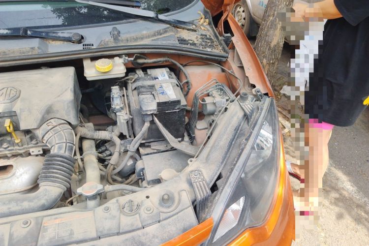 Used MG 3 2014 1.5L AMT Elite Edition Engine Bay Left