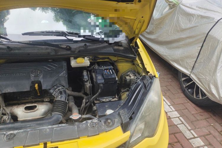Used MG 3 2014 1.5L Manual Elite Edition Engine Bay Left