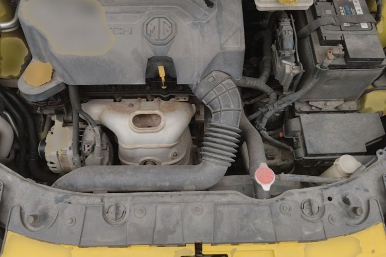 Used MG 3 2014 1.5L AMT Elite Edition Engine Bay