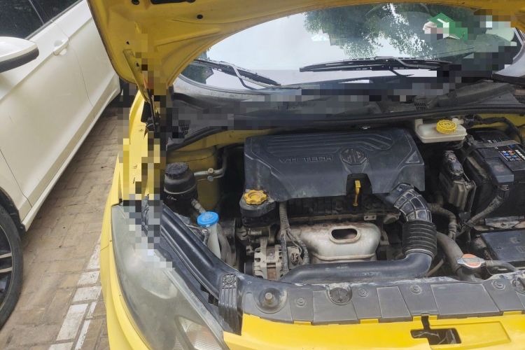 Used MG 3 2014 1.5L Manual Elite Edition Engine Bay Right
