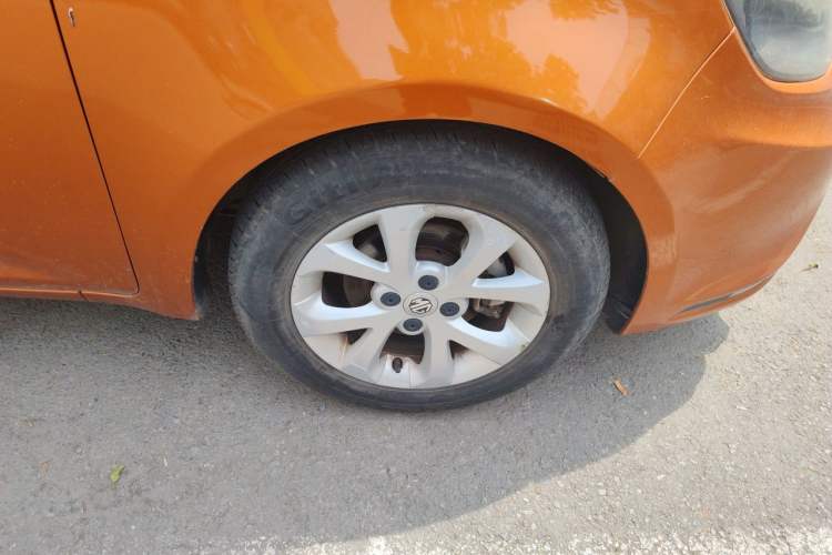 Used MG 3 2014 1.5L AMT Elite Edition Exterior 7
